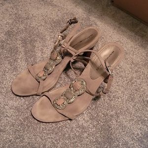 Strappy gray suede Bandolino sandals